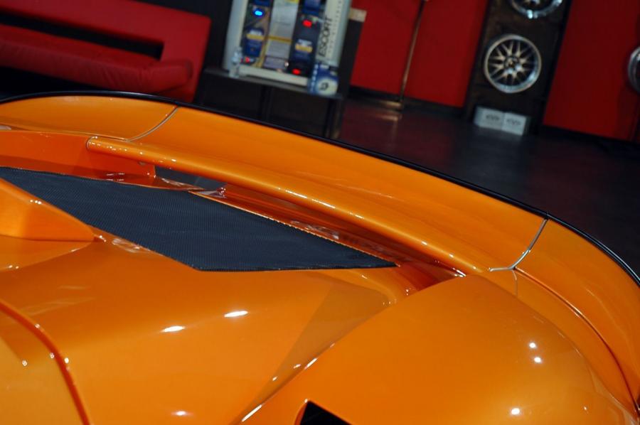 Детали экстерьера Gumpert Apollo 2010 года  (фото 36 из 53)